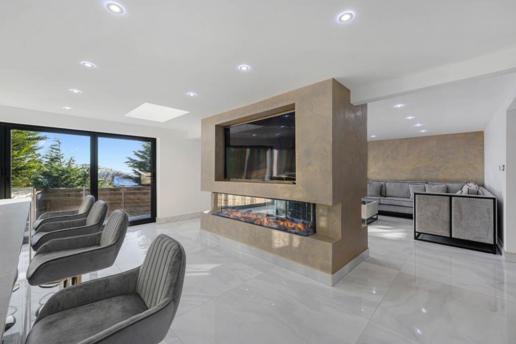 Additional image 4 of Shoreswood, Sharples, BL1 7