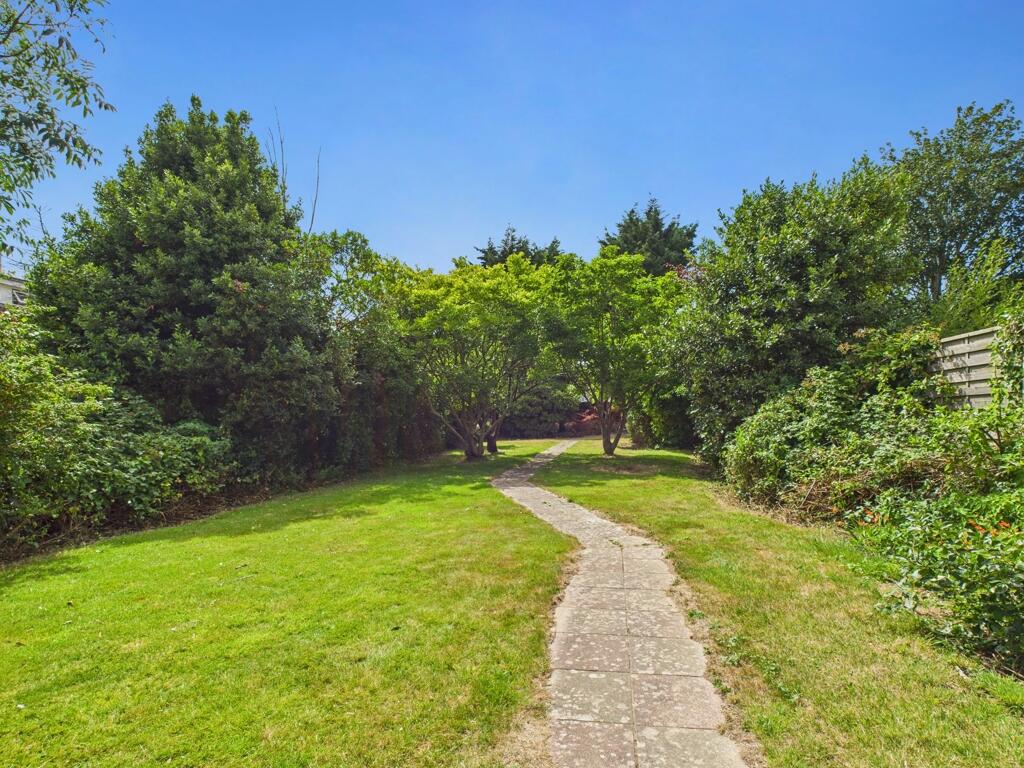 Additional image 4 of 83 Grand Avenue, Worthing, West Sussex, BN11 5BD