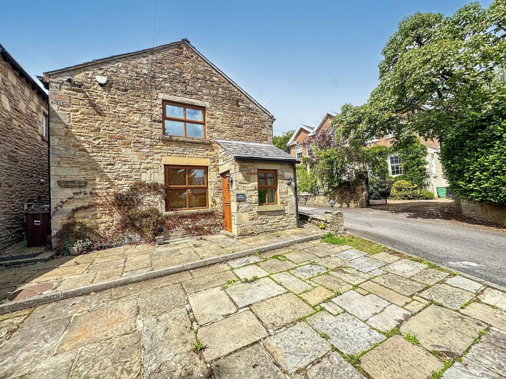Additional image 44 of Lace Cottage, Hollymount Lane, Greenmount, BL8