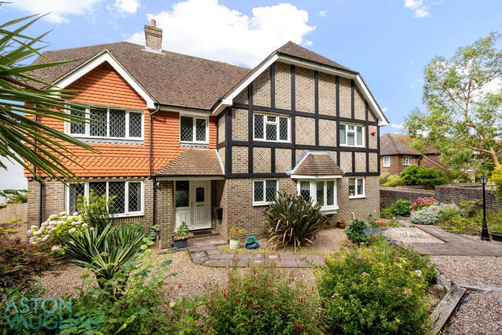 Additional image 27 of Surrenden Crescent, Brighton