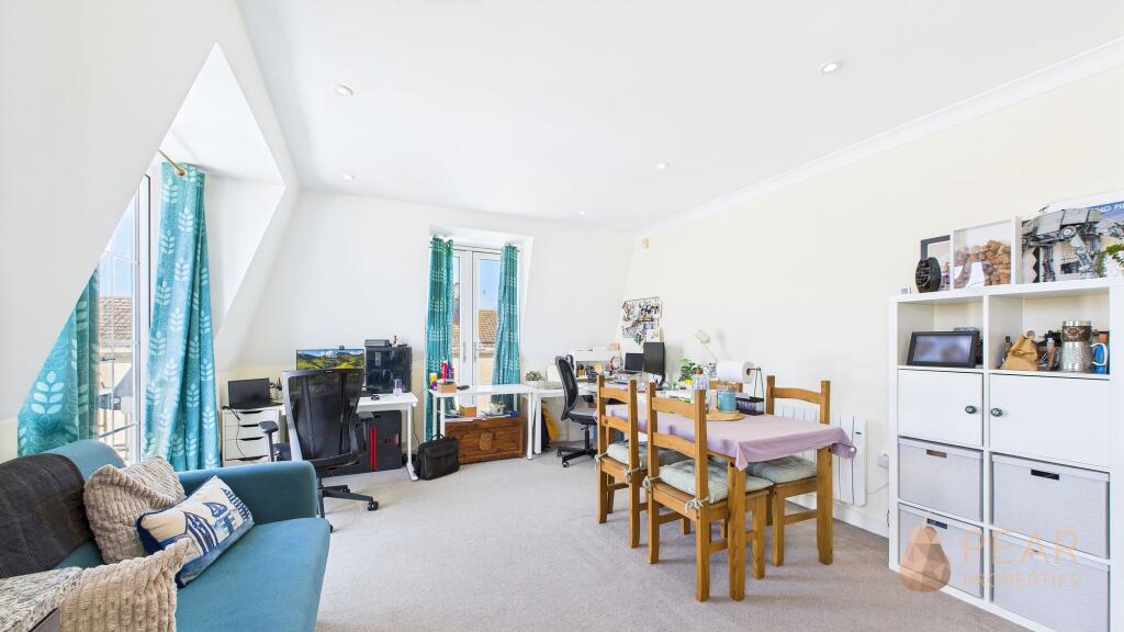 Additional image 5 of Crescent Road, Regency Apartments, BN11