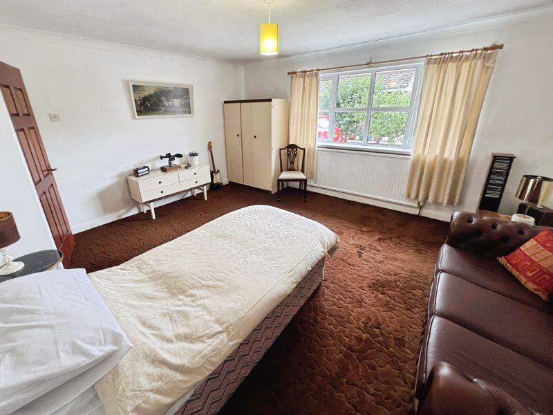 Additional image 8 of 'Mountain Greenery', Ladyshore Road, Bolton