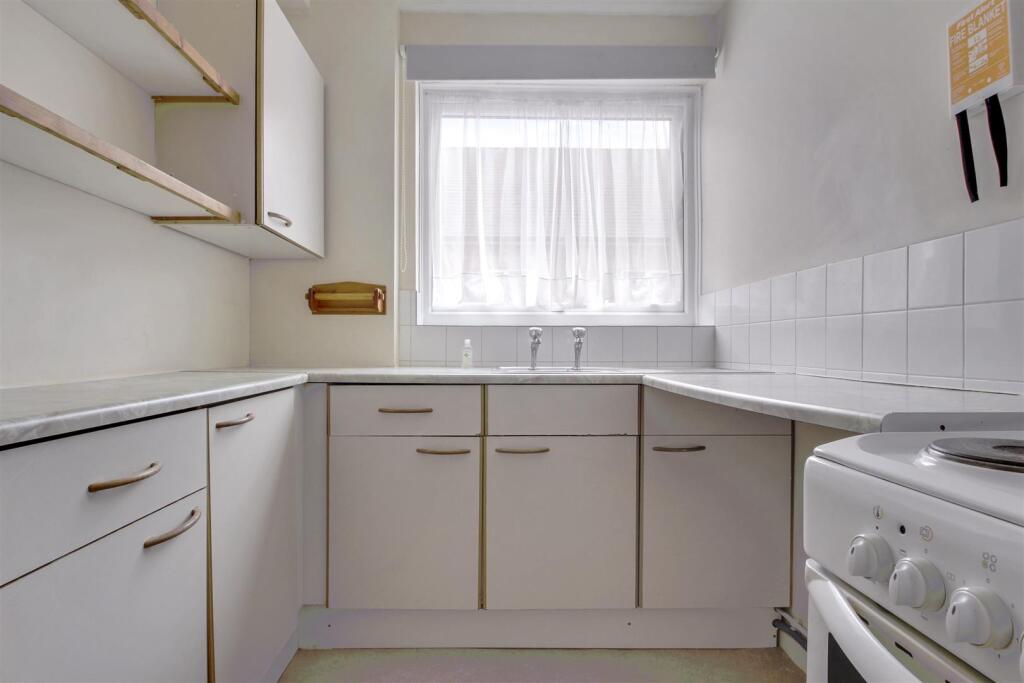 Additional image 5 of Cedar Court, Tarring Road, Worthing