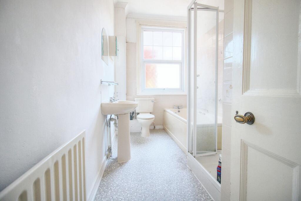 Additional image 4 of Southfields Road, Eastbourne, BN21