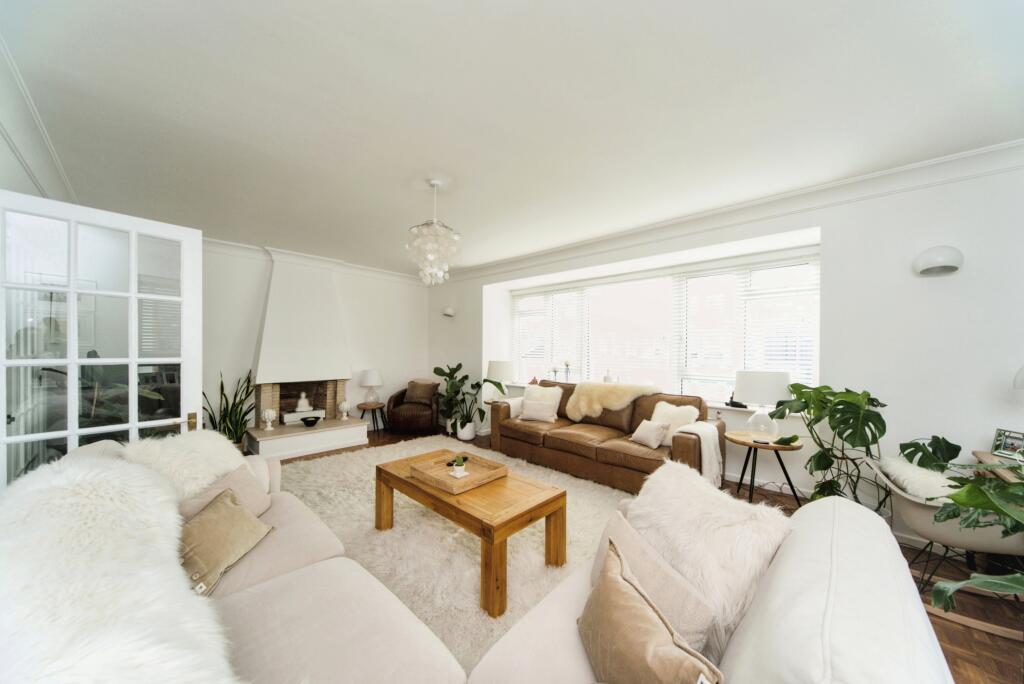 Additional image 12 of Chiswick Place, Eastbourne, BN21