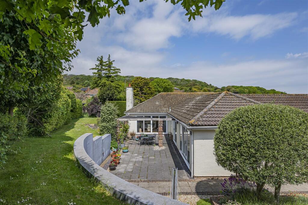 Additional image 13 of Warren Close, Eastbourne