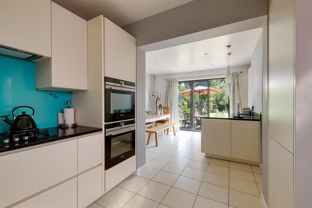 Additional image 4 of Charmandean Road, Broadwater, Worthing