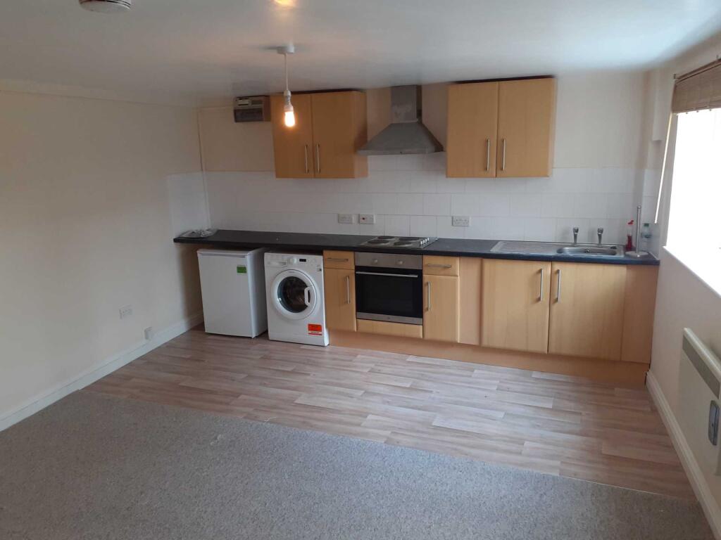 Additional image 2 of Compass Court