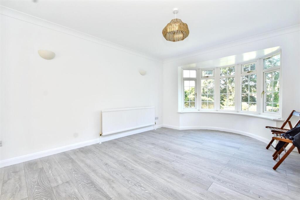 Additional image 5 of Long Acre Close, Eastbourne