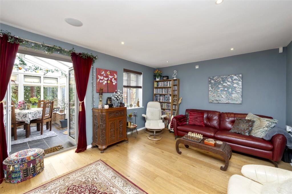 Additional image 4 of Wraysbury Gardens, Lancing, West Sussex, BN15