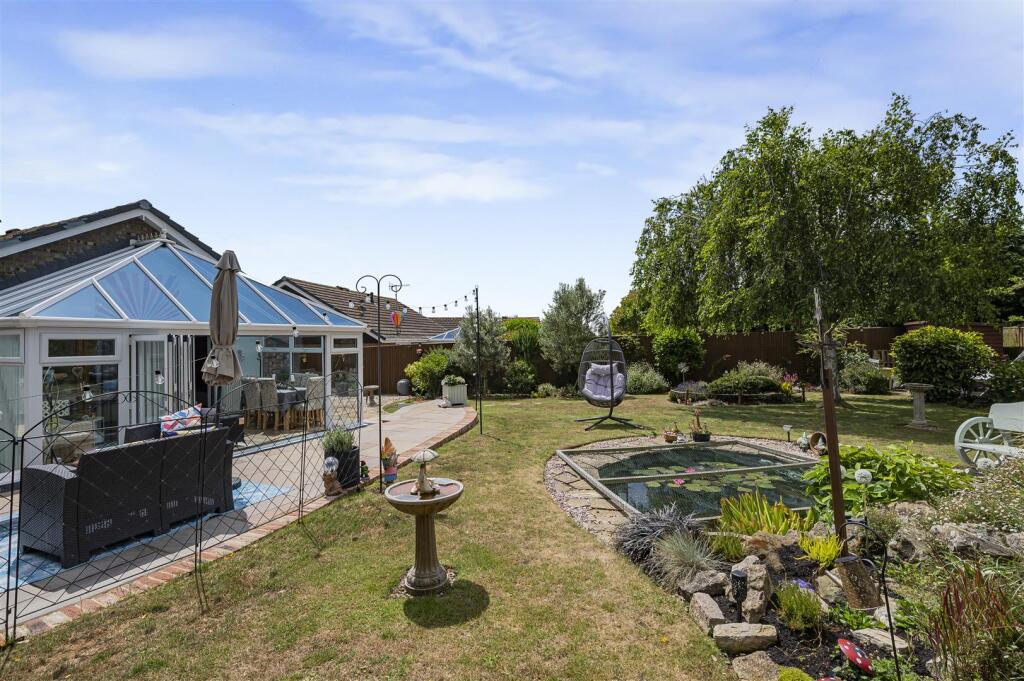 Additional image 27 of Lucinda Way, Seaford