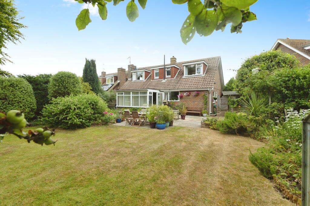 Additional image 28 of Chesterton Drive, Seaford