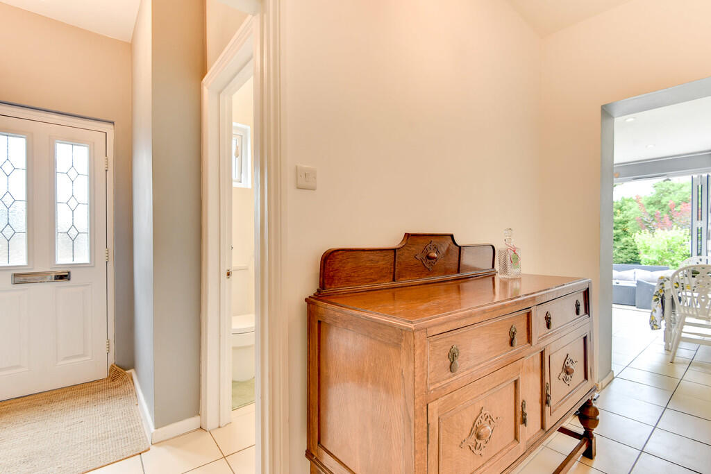 Additional image 19 of Broadwater Road