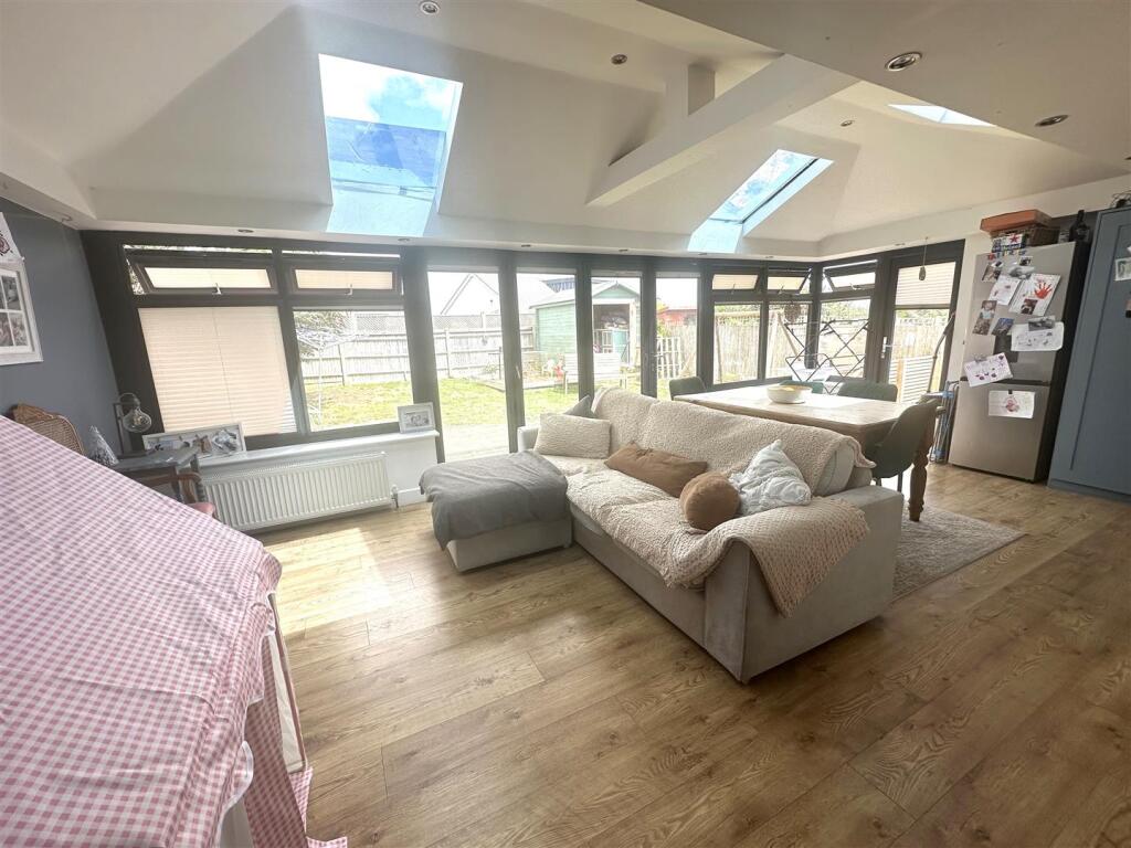 Additional image 16 of Hawth Park Road, Seaford