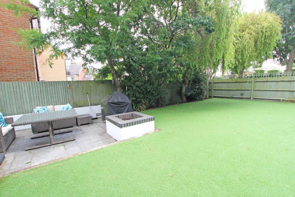 Additional image 25 of Coral Reef Close, Eastbourne, BN23 5PF