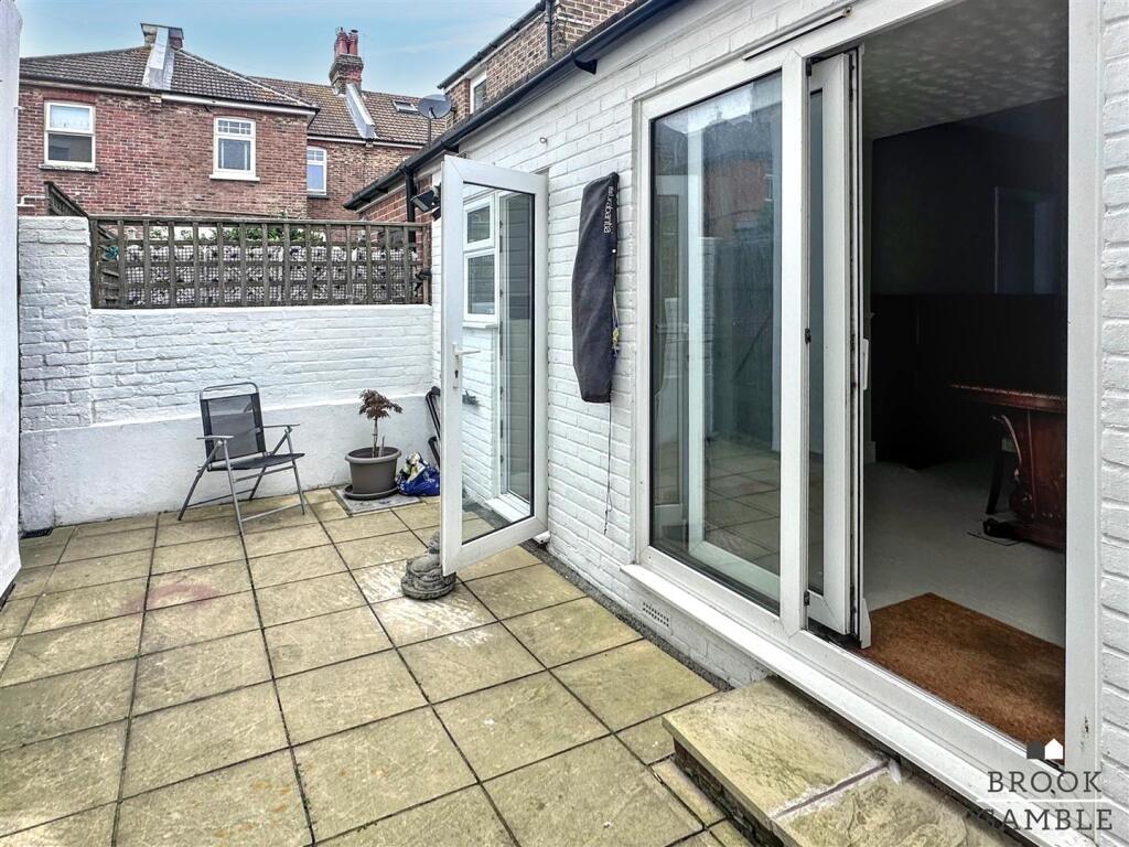Additional image 21 of Redoubt Road, Eastbourne