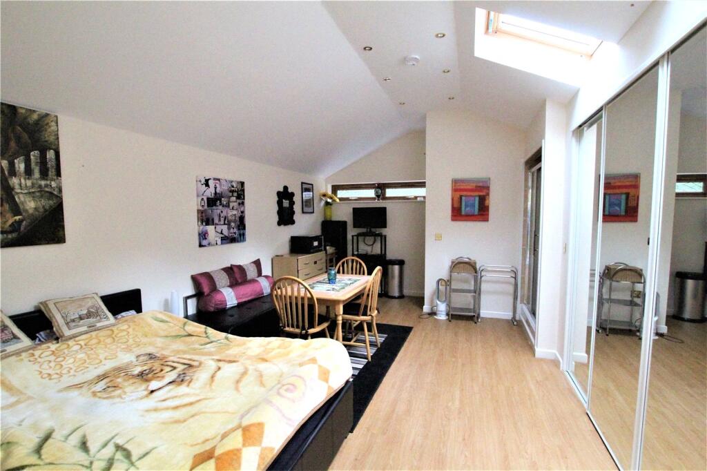 Additional image 7 of Ridgelands Close, Eastbourne, East Sussex, BN20