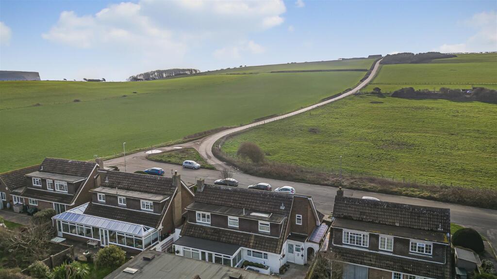 Additional image 34 of Swimming Pool, Chyngton Way, Seaford