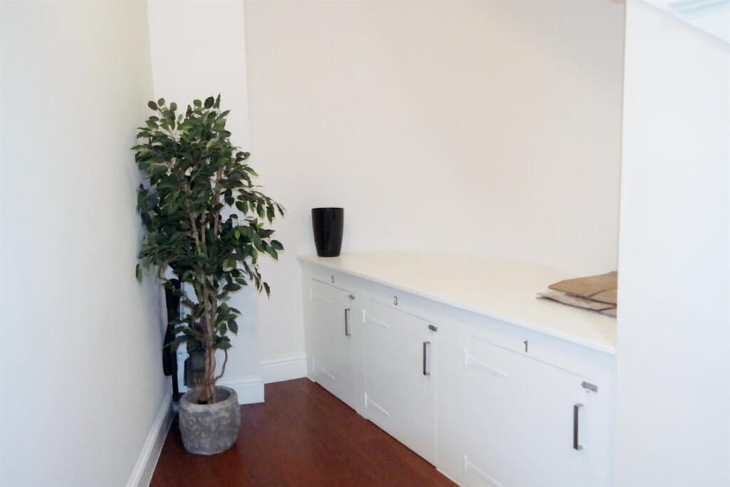 Additional image 11 of High Street, Arundel