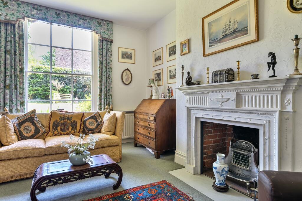 Additional image 9 of 23 High Street, Findon, BN14