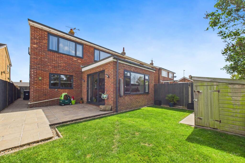 Additional image 11 of St Johns Drive, Pevensey