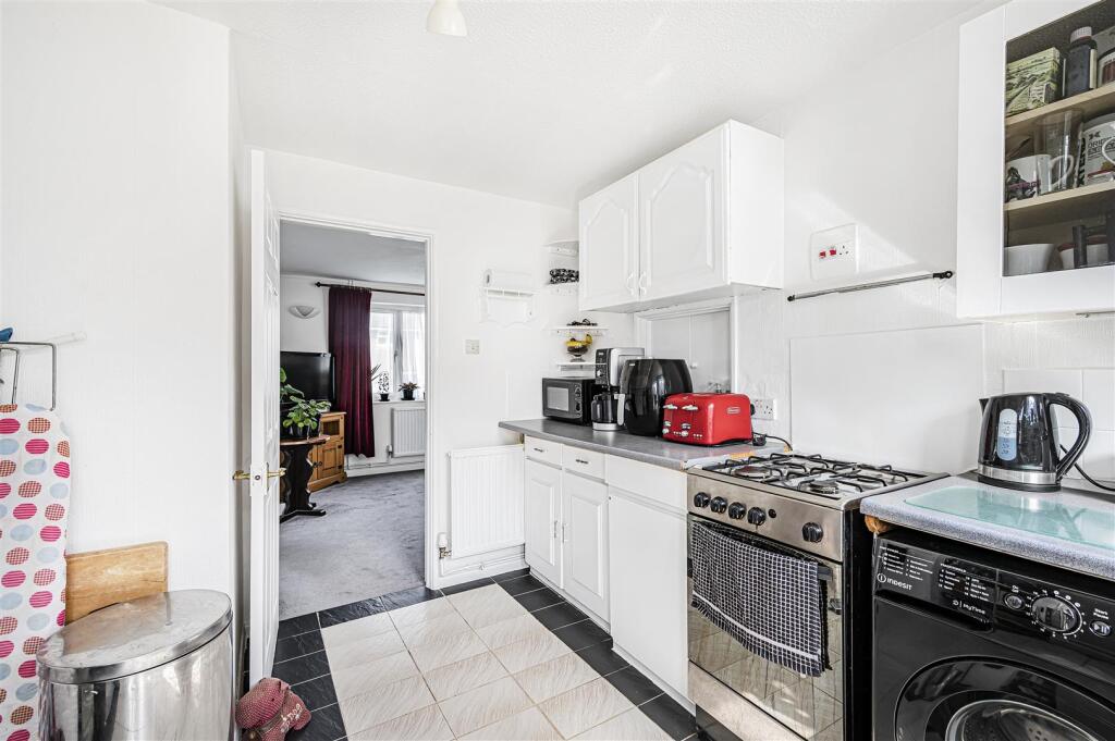 Additional image 5 of Hythe Crescent, Seaford