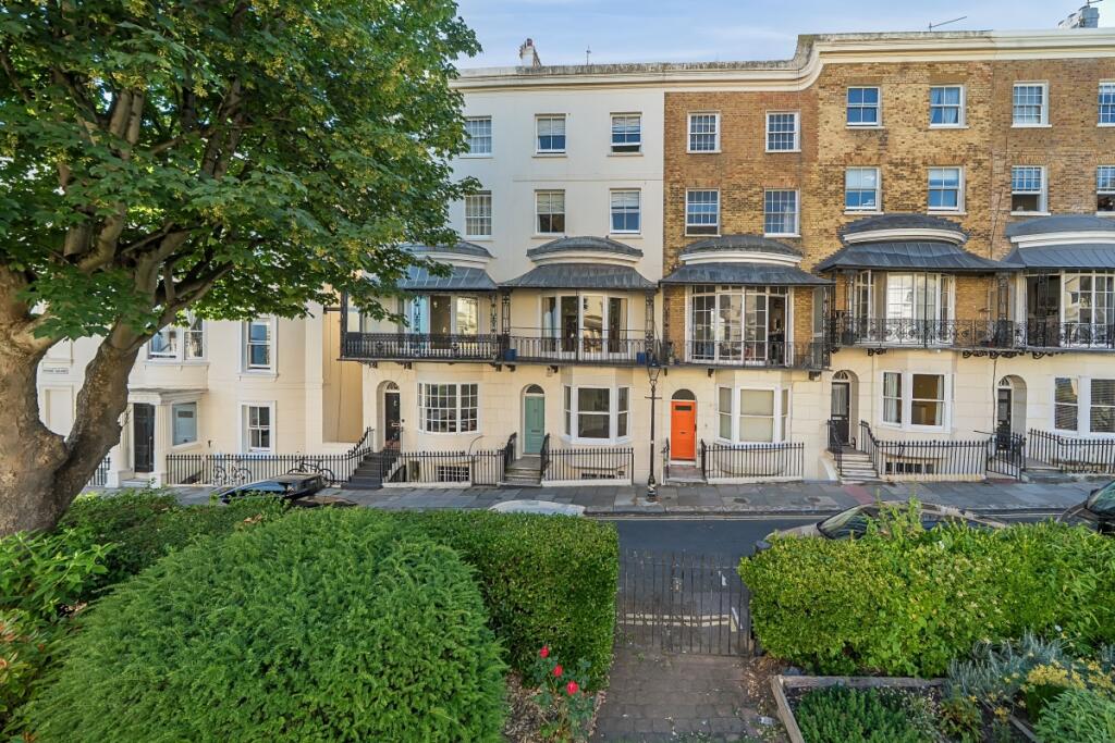 Marine Square Brighton BN2