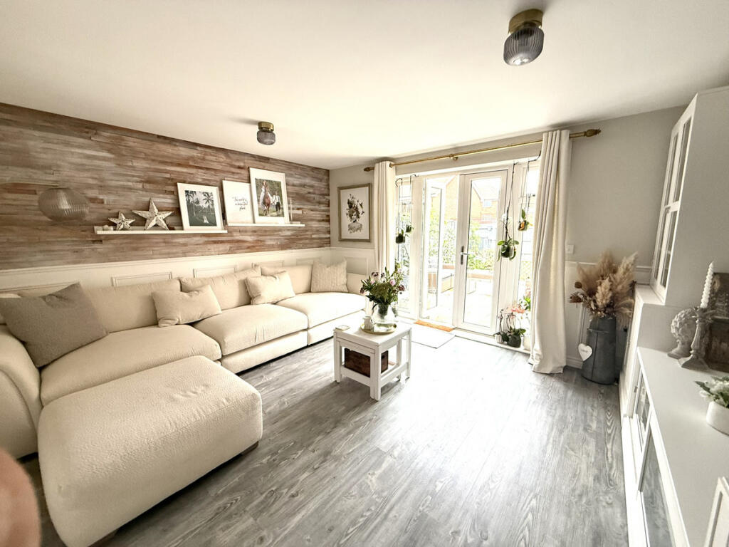 Additional image 2 of Lupin Spinney, Worthing, BN13