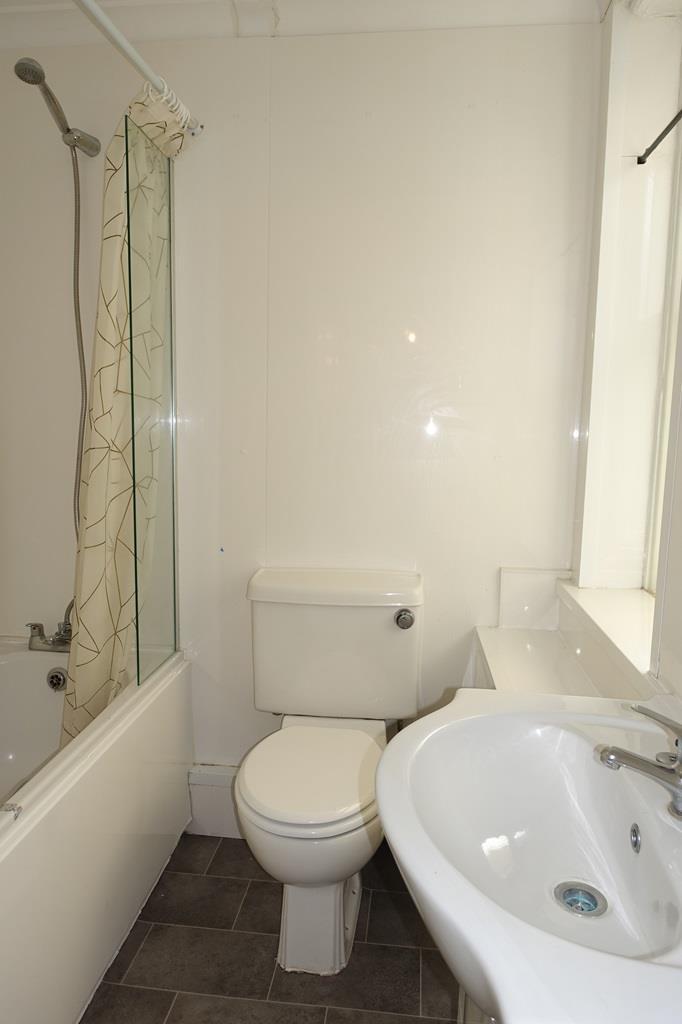 Additional image 5 of Jevington Gardens, Eastbourne