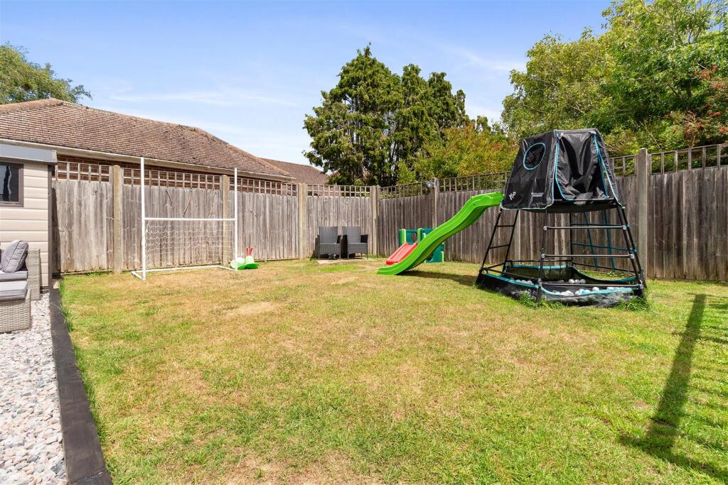 Additional image 19 of Seldens Way, Worthing
