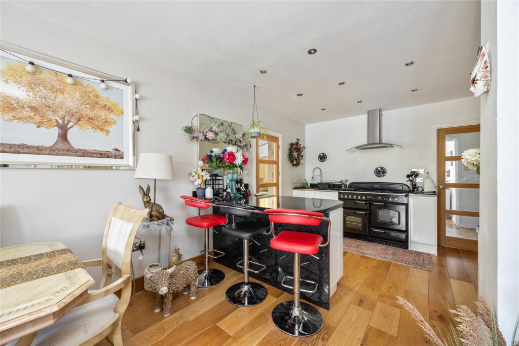 Additional image 4 of Hillrise Avenue, Sompting, Lancing, West Sussex, BN15