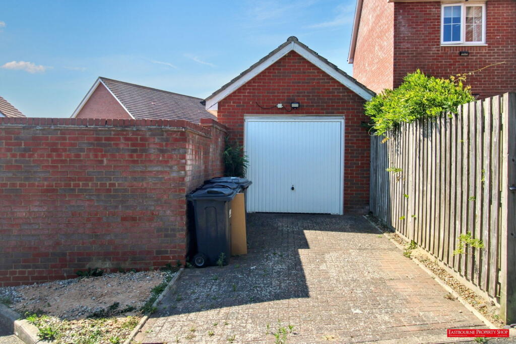 Additional image 26 of Carnforth Crescent, Eastbourne, BN23 8NJ