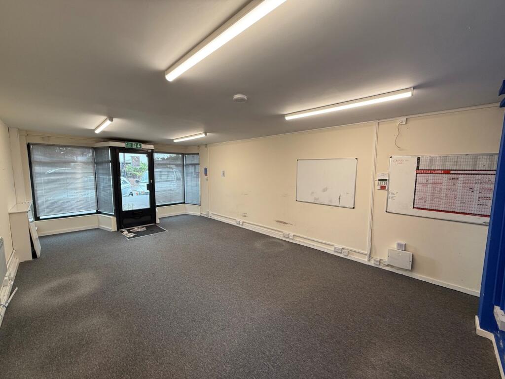 Additional image 5 of 143 South Farm Road, Worthing, West Sussex, BN14