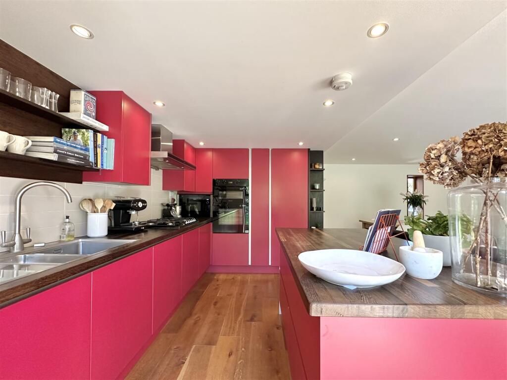 Additional image 11 of New Cote Cottage, 6 Cote Street, High Salvington