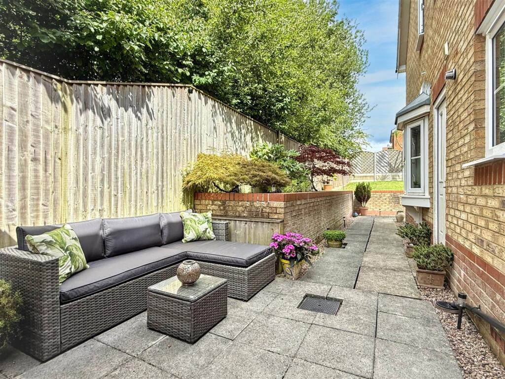 Additional image 22 of Darent Close, Stone Cross, Pevensey