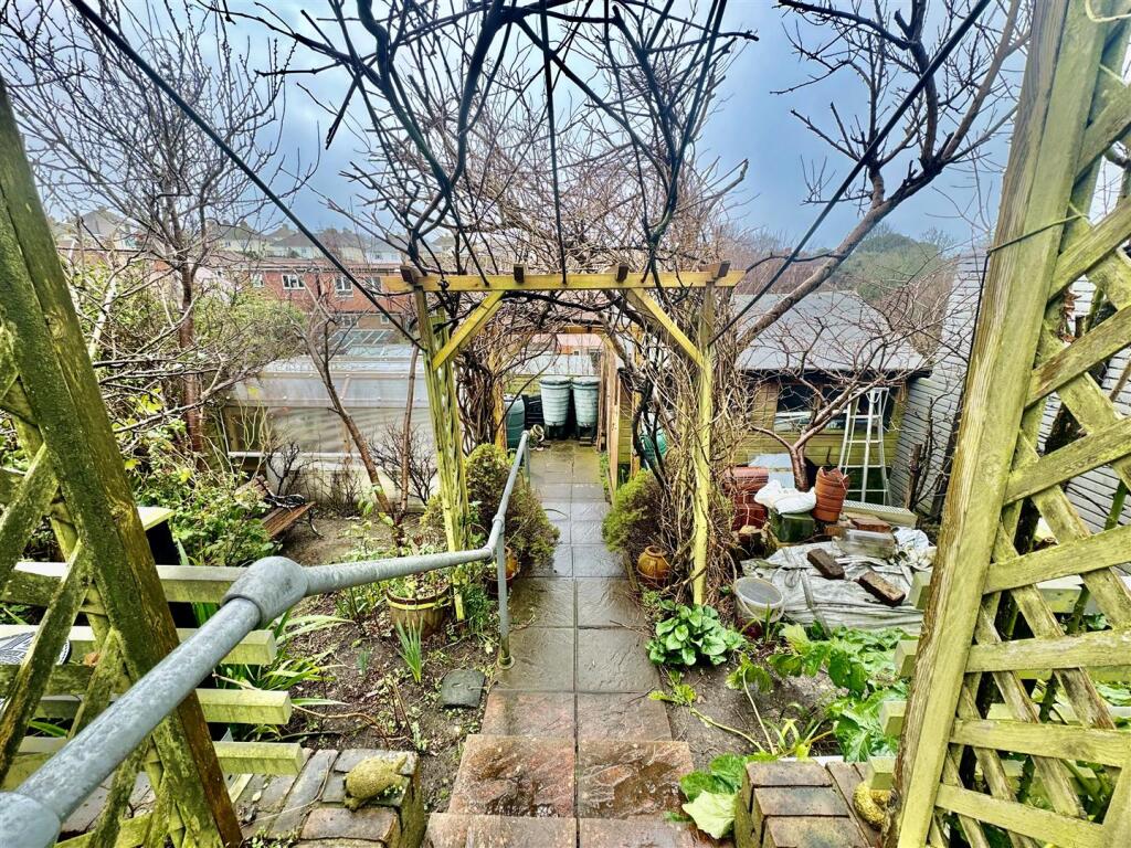 Additional image 15 of Sherwood Road, Seaford