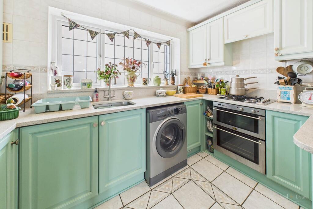 Additional image 8 of Willingdon Park Drive, Eastbourne