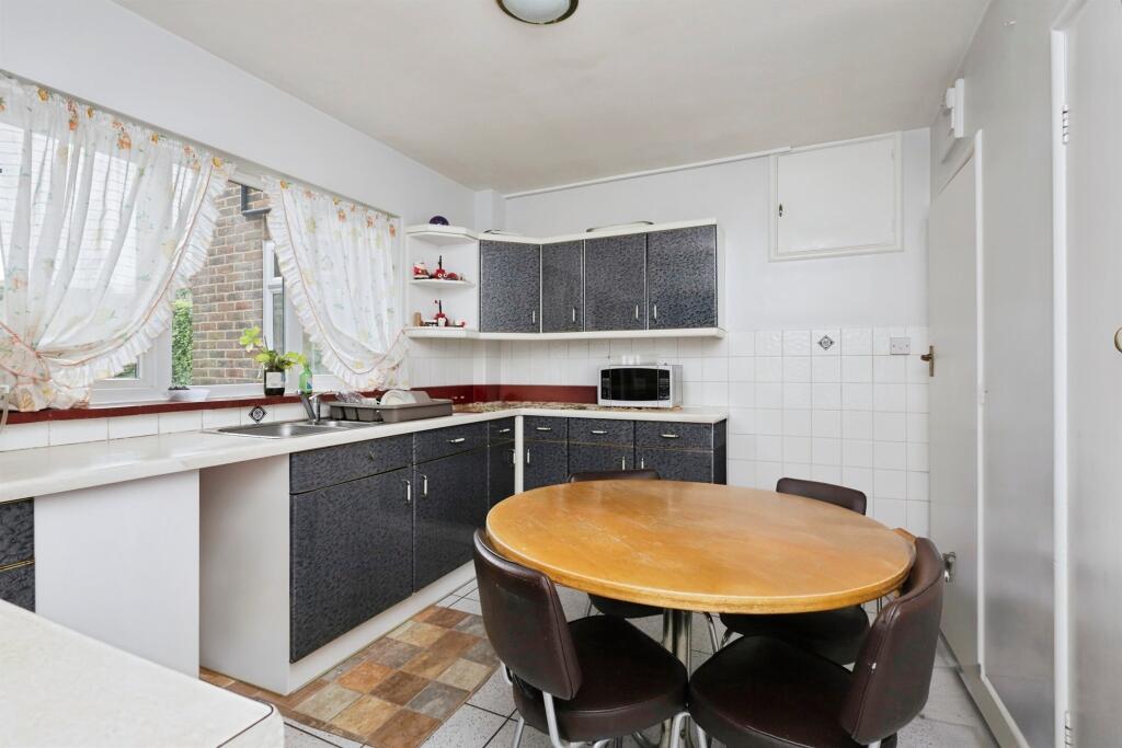 Additional image 19 of Willingdon Road, Eastbourne