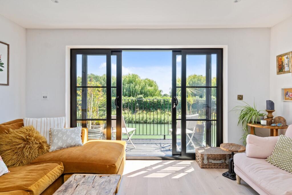 Additional image 8 of Tarrant Wharf, Arundel, BN18