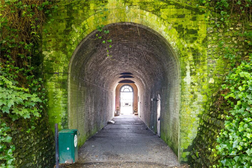 Additional image 23 of Lewes Crescent, Brighton, East Sussex, BN2