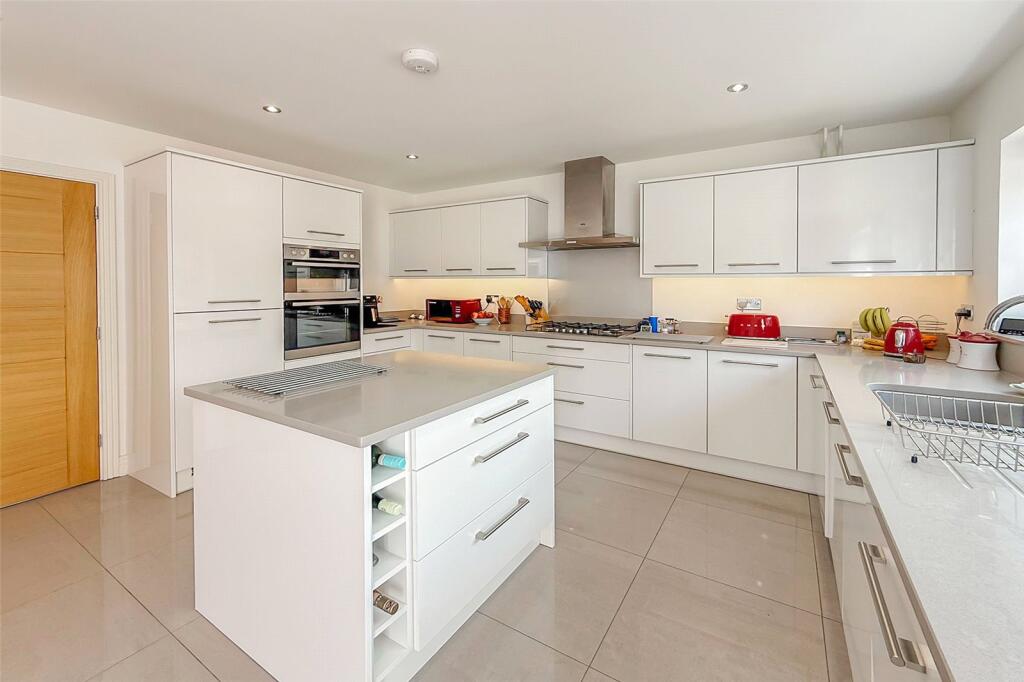 Additional image 23 of St. Winefrides Road, Littlehampton, West Sussex