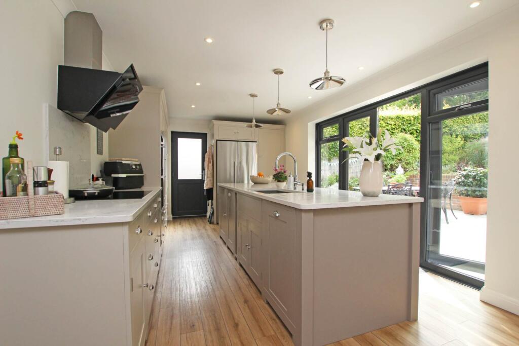 Additional image 16 of Buckhurst Close, Eastbourne, BN20 9EF