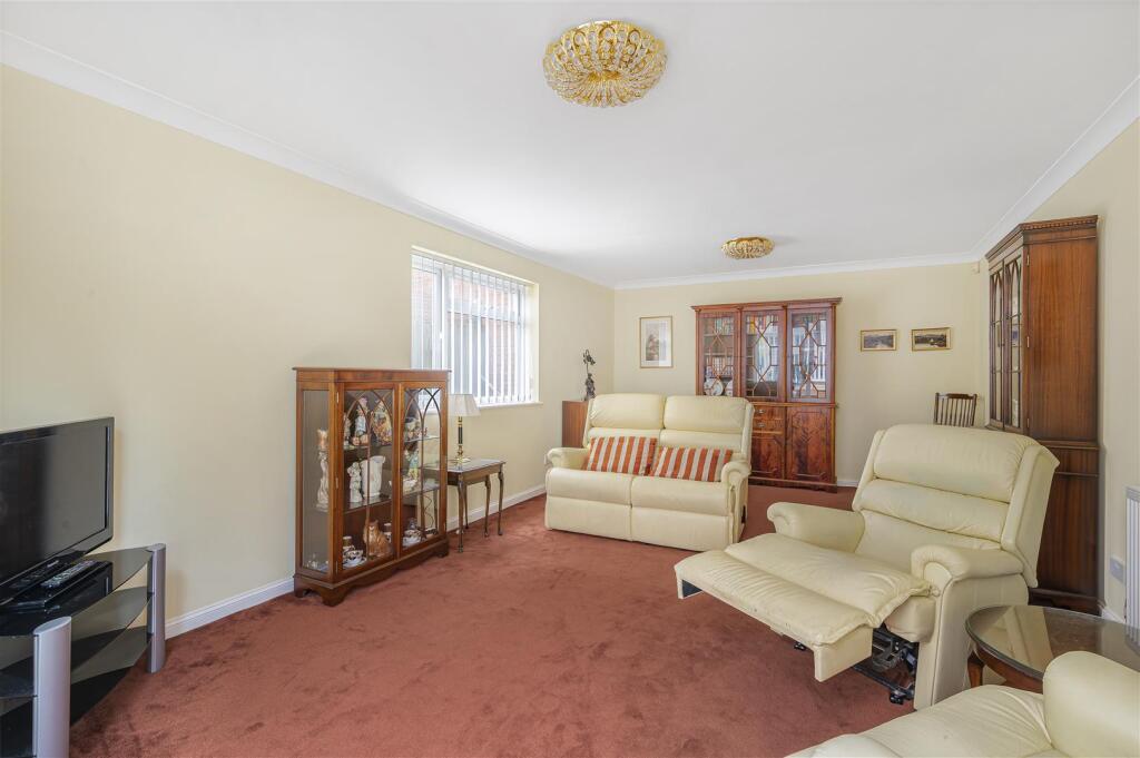 Additional image 17 of Victor Close, Seaford