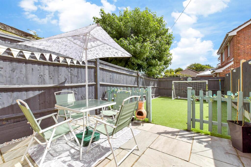 Additional image 10 of Linnet Close, Littlehampton, West Sussex