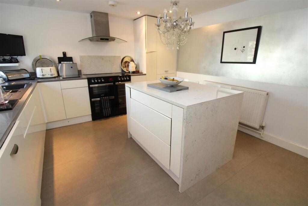Additional image 15 of Norfolk Place, Littlehampton, BN17