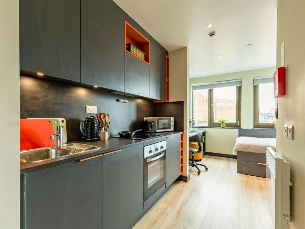 Additional image 33 of Brighton | Student | September | BN2