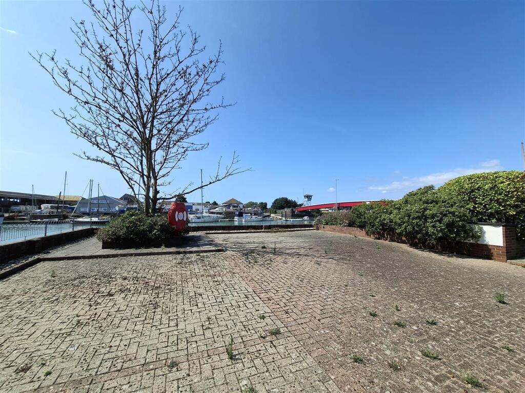 Additional image 4 of River Road, Littlehampton