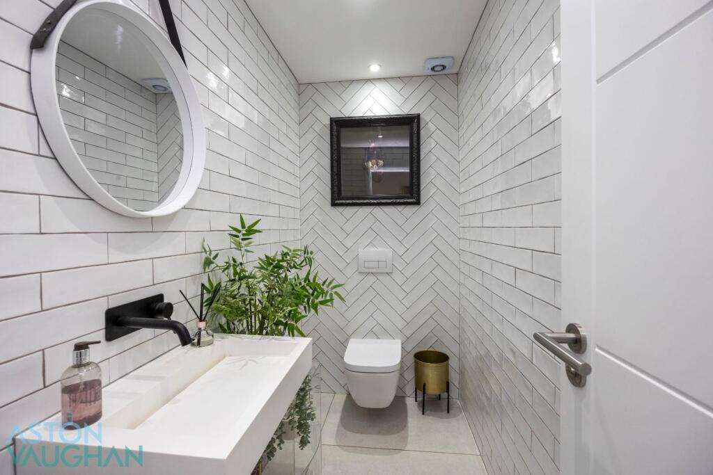 Additional image 18 of The Vale, Ovingdean