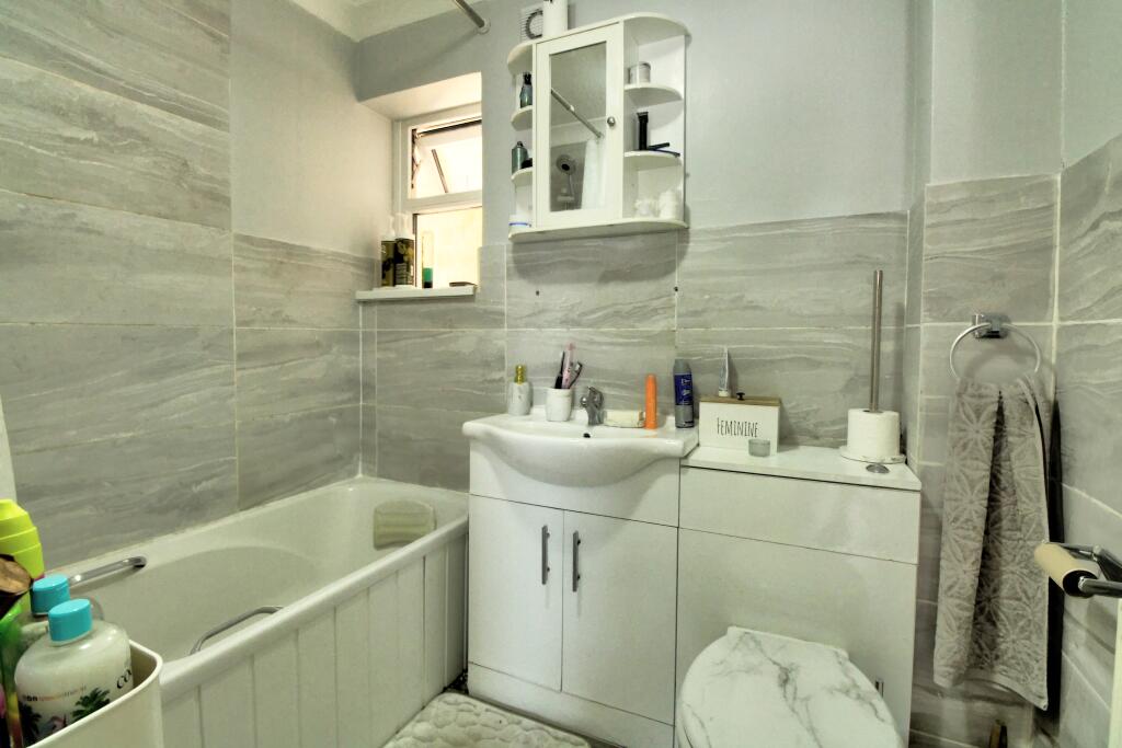 Additional image 6 of Roberts Road, Lancing, BN15