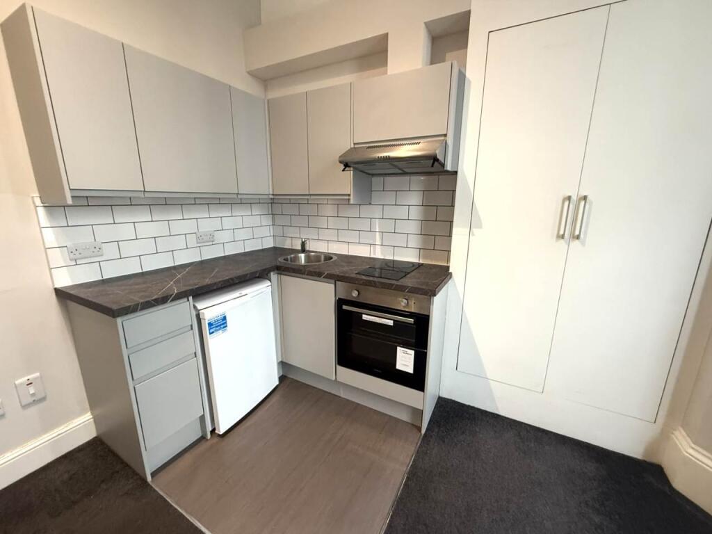 Additional image 4 of Atlingworth Street, Kemp Town, Brighton